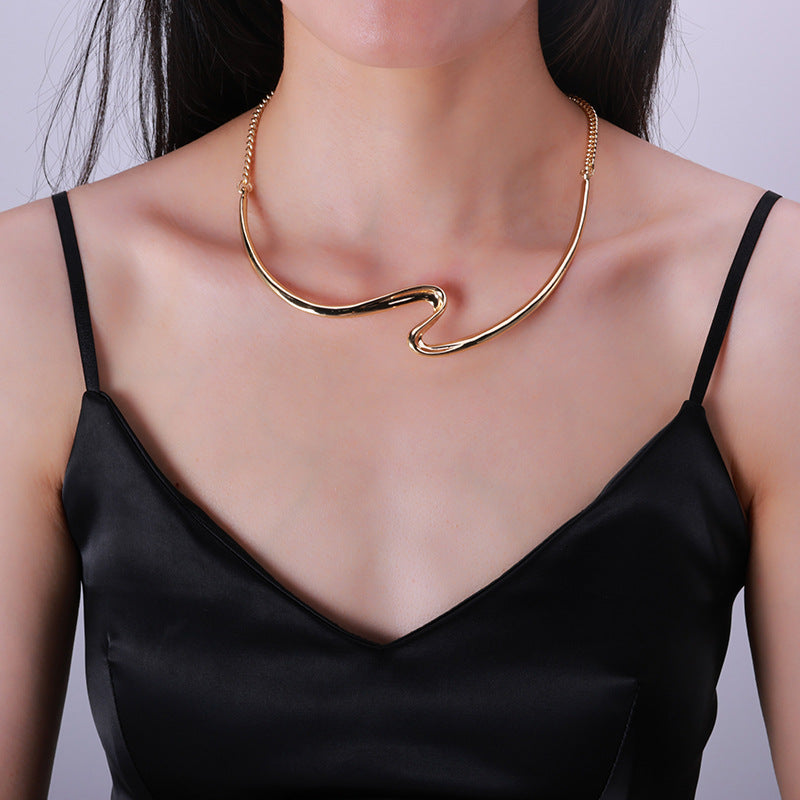 Geometric Pendant Collar Necklace – Gold/Silver
